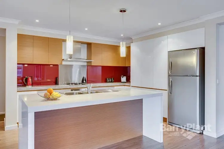 Fifth view of Homely house listing, 7 Fairview Court, Hillside VIC 3037