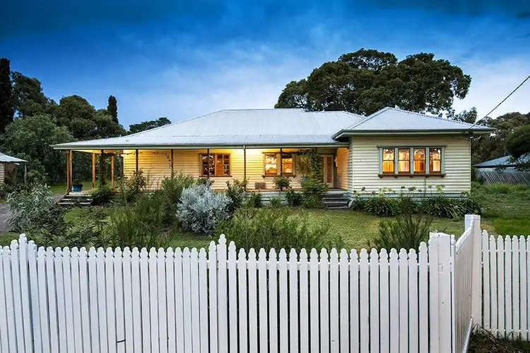 190 Section Road, Greenvale VIC 3059