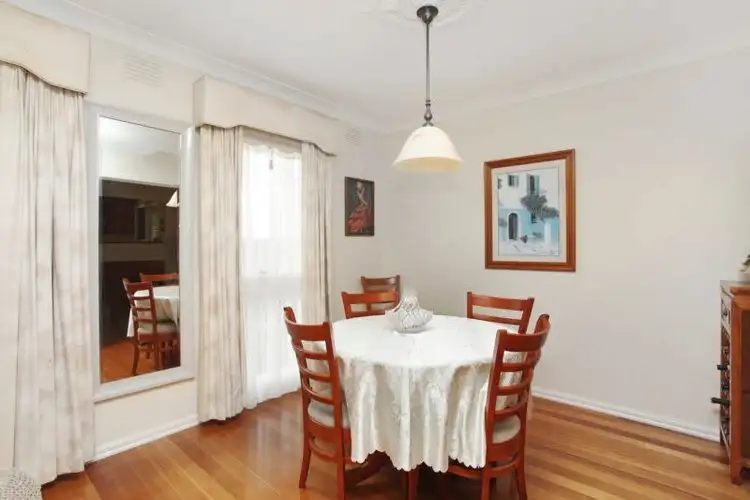 Fifth view of Homely house listing, 9 Banks Place, Gladstone Park VIC 3043