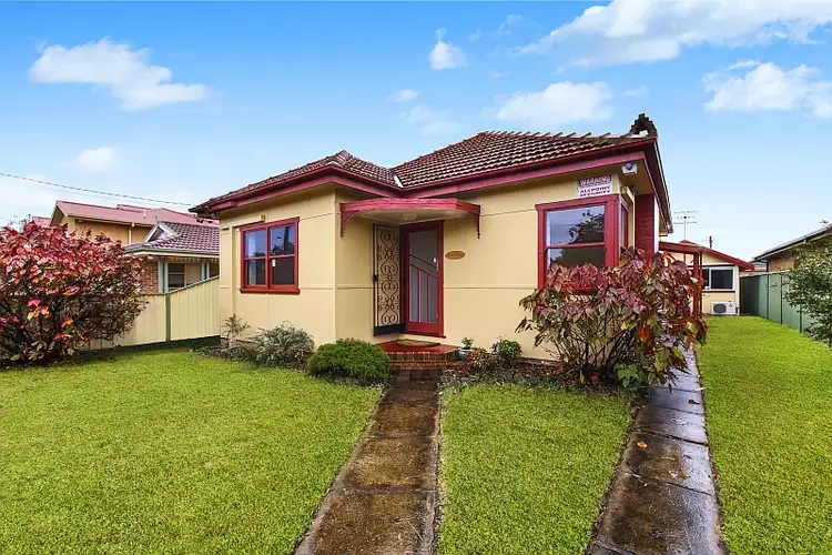 47 Picnic Parade, Ettalong Beach NSW 2257