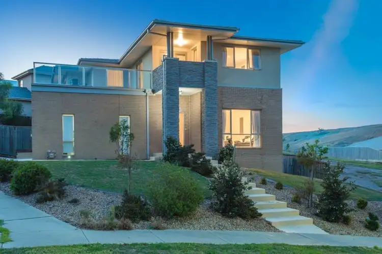 57 Bundanoon Avenue, Sunbury VIC 3429