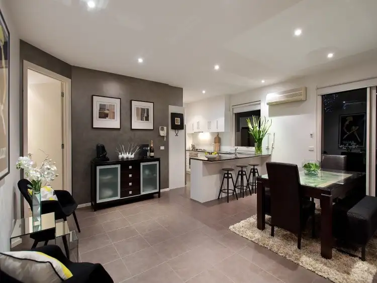 Third view of Homely townhouse listing, 1/38 Williams Street, Frankston VIC 3199