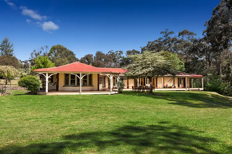 1989 Heidelberg Kinglake Road, St Andrews VIC 3761