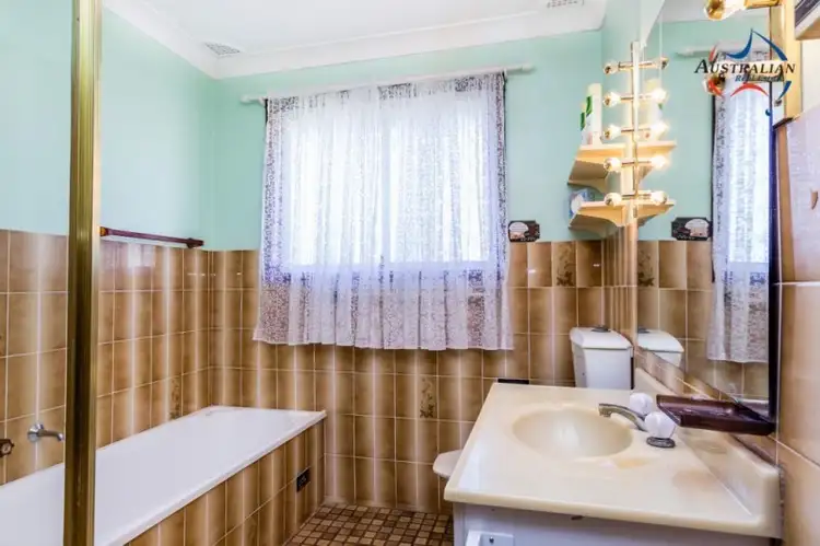 Fifth view of Homely house listing, 5 Bartok Grove, St Clair NSW 2759