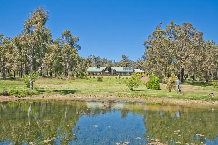 255 Carinya Drive, Stoneville WA 6081