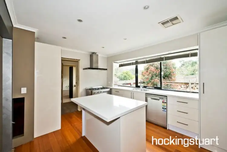 Fourth view of Homely house listing, 2 Debra Court, Yallambie VIC 3085
