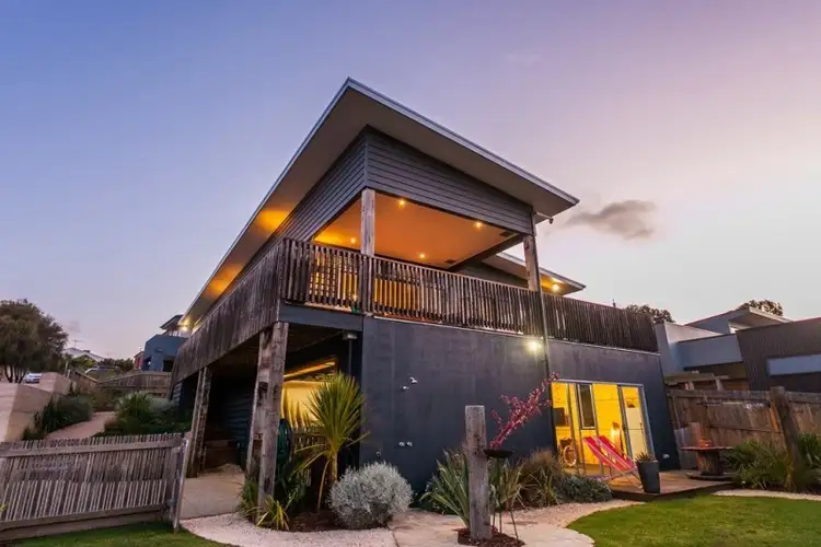 1 Quambi Court, Torquay VIC 3228