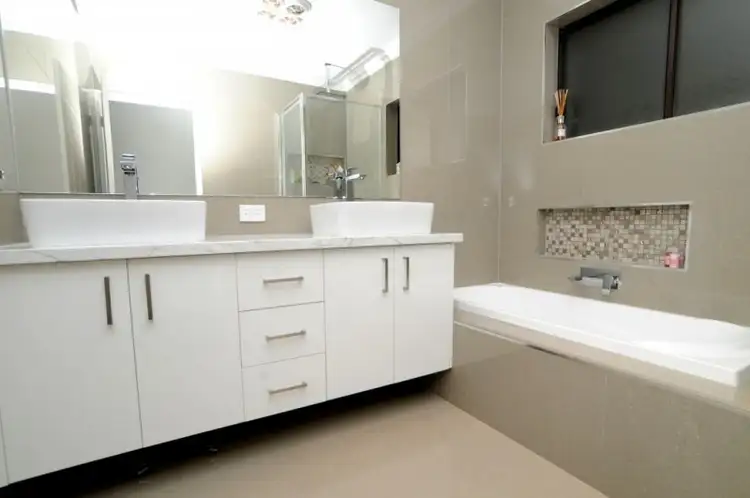 Seventh view of Homely house listing, 15 Donovan Drive, Wangaratta VIC 3677