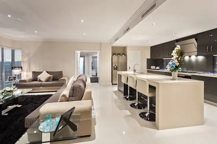 Fifth view of Homely house listing, 2 Santos Vista, Iluka WA 6028