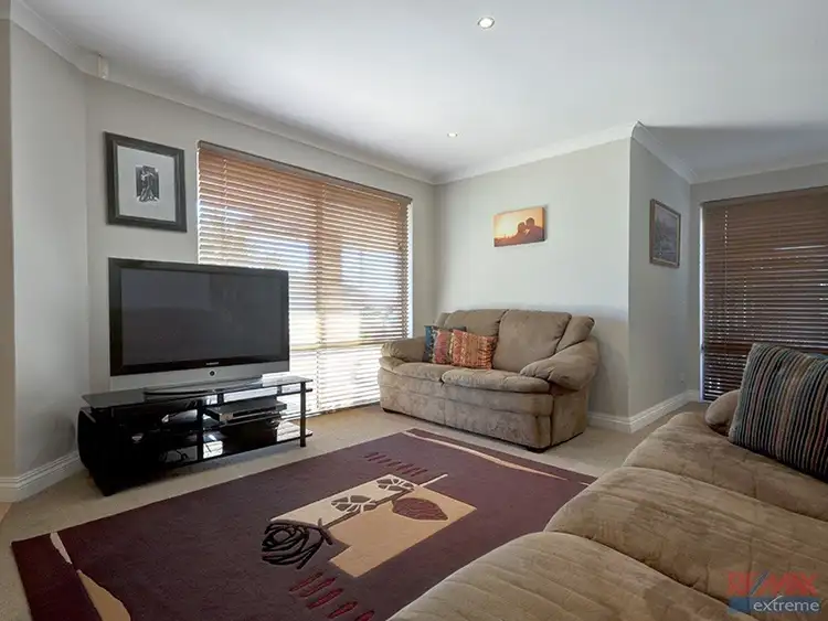 Seventh view of Homely house listing, 22 Edinburgh Avenue, Kinross WA 6028