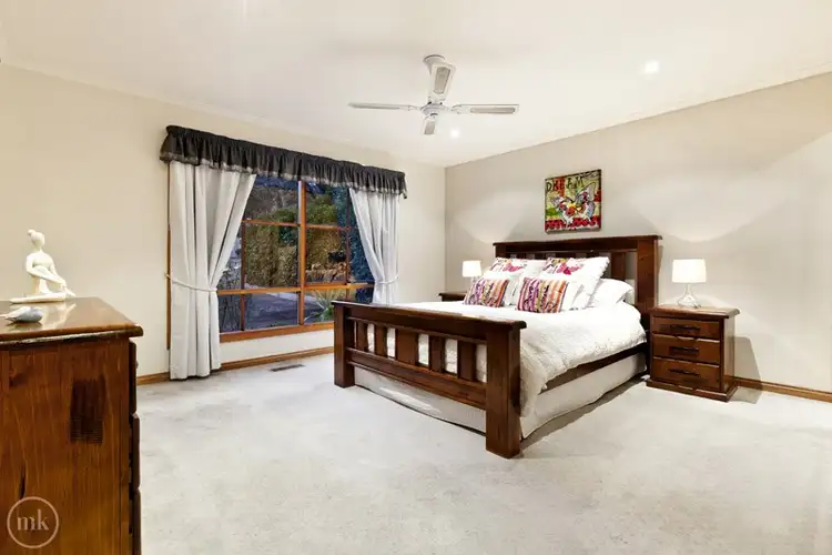 Sixth view of Homely house listing, 11 Balmoral Circuit, Eltham VIC 3095