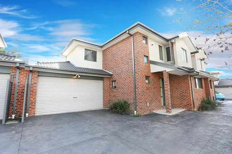 2/46 Kings Road, St Albans VIC 3021