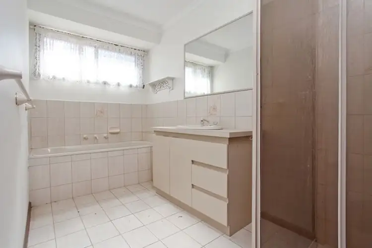 Seventh view of Homely house listing, 39 Sunbird Crescent, Hoppers Crossing VIC 3029