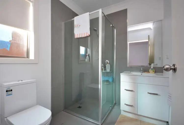 Seventh view of Homely house listing, 4A Parton Place, Craigieburn VIC 3064