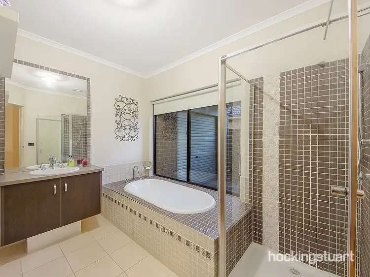 Seventh view of Homely house listing, 5 Cobaw Circuit, Caroline Springs VIC 3023