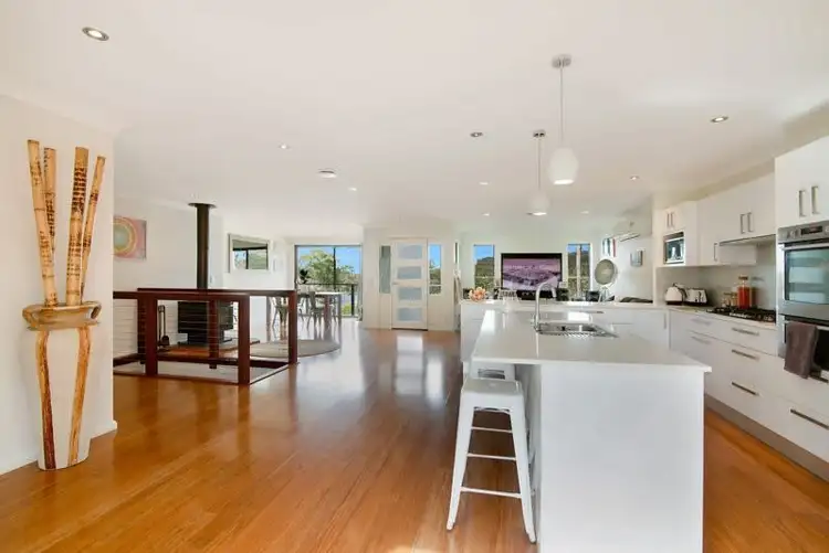 Third view of Homely house listing, 31 Elaine Ave, Berkeley Vale NSW 2261