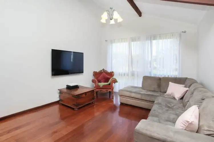 Fifth view of Homely house listing, 270 Carrick Drive, Gladstone Park VIC 3043