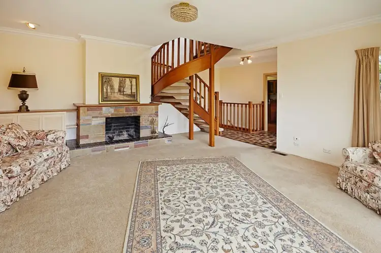Sixth view of Homely house listing, 3 Randall Court, Mount Waverley VIC 3149