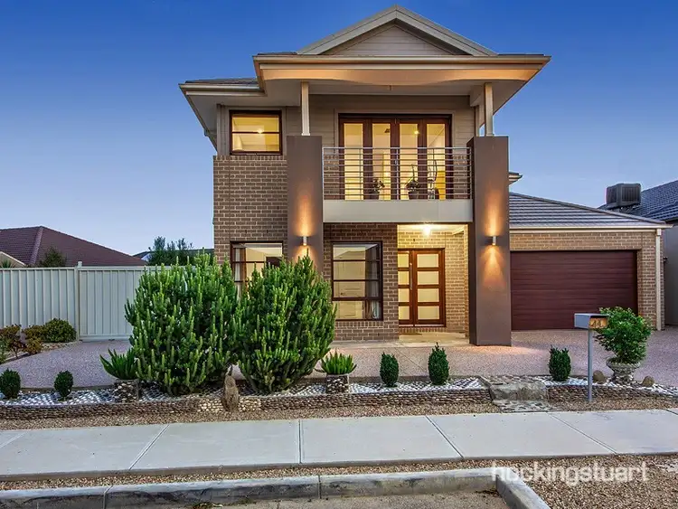 44 Daly Circuit, Caroline Springs VIC 3023