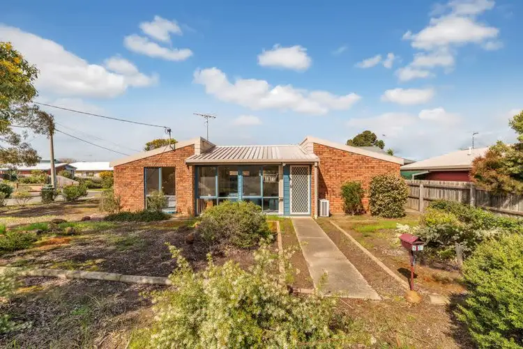 Main view of Homely unit listing, 1/37 Wattlehill Grove, St Leonards VIC 3223