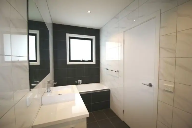 Sixth view of Homely unit listing, 2/11 Almond Avenue, Brooklyn VIC 3012