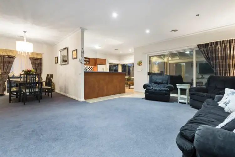 Seventh view of Homely house listing, 31 Citriodora Circuit, Sunbury VIC 3429