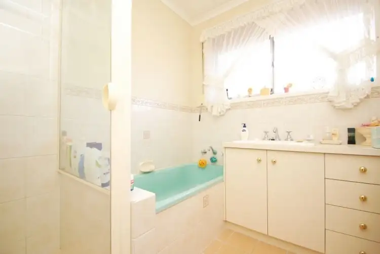 Seventh view of Homely house listing, 3 Yinnar Street, Dallas VIC 3047