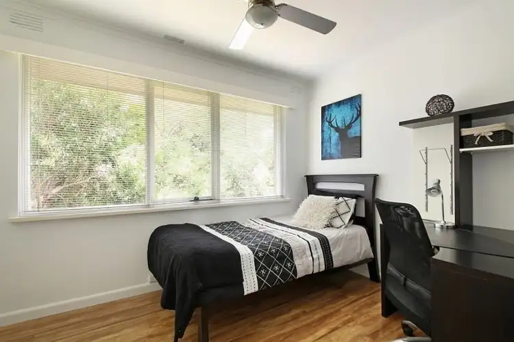 Fifth view of Homely apartment listing, 4/9 Whitmuir Road, Bentleigh VIC 3204