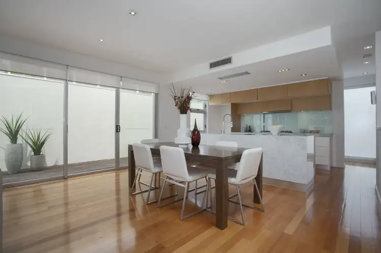 Third view of Homely townhouse listing, 6/12 Kenilworth Grove, Glen Iris VIC 3146