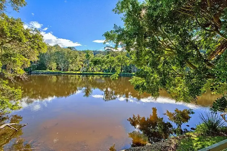 35 Coral Crescent, Pearl Beach NSW 2256