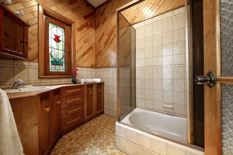 Sixth view of Homely house listing, 10 Tranmere Avenue, Carnegie VIC 3163