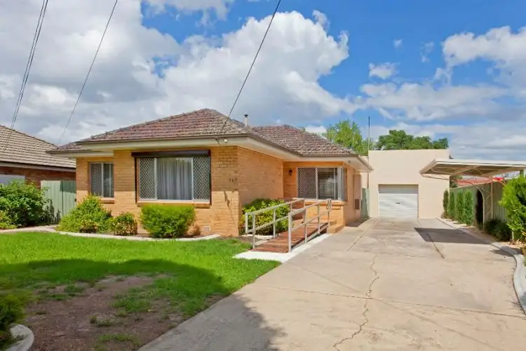 363 Parnall Street, Lavington NSW 2641
