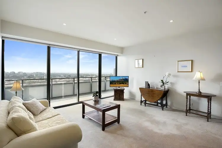 2011/80 Clarendon Street, Southbank VIC 3006