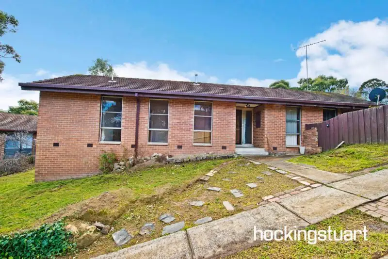 Main view of Homely house listing, 2 Debra Court, Yallambie VIC 3085