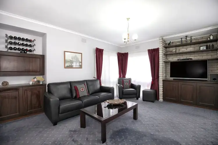 Sixth view of Homely house listing, 3 Dava Court, Gladstone Park VIC 3043