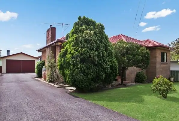 6 Sturgeon Street North, Raymond Terrace NSW 2324