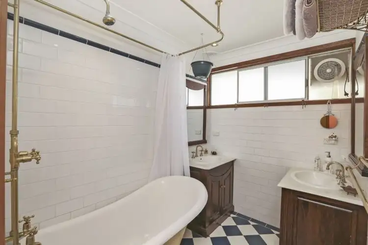 Fifth view of Homely house listing, 14 Battley Ave, The Entrance NSW 2261