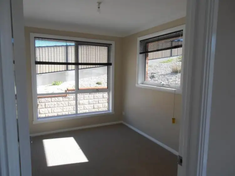 Sixth view of Homely villa listing, 1/123 South Road,, Ulverstone TAS 7315