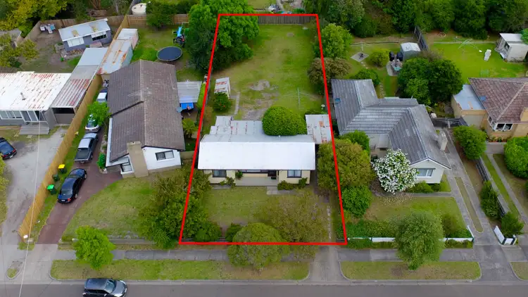 52 Bayview Road, Frankston VIC 3199