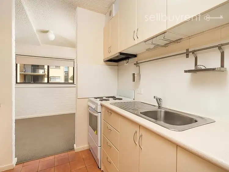 19/429 McDONALD ROAD, Lavington NSW 2641