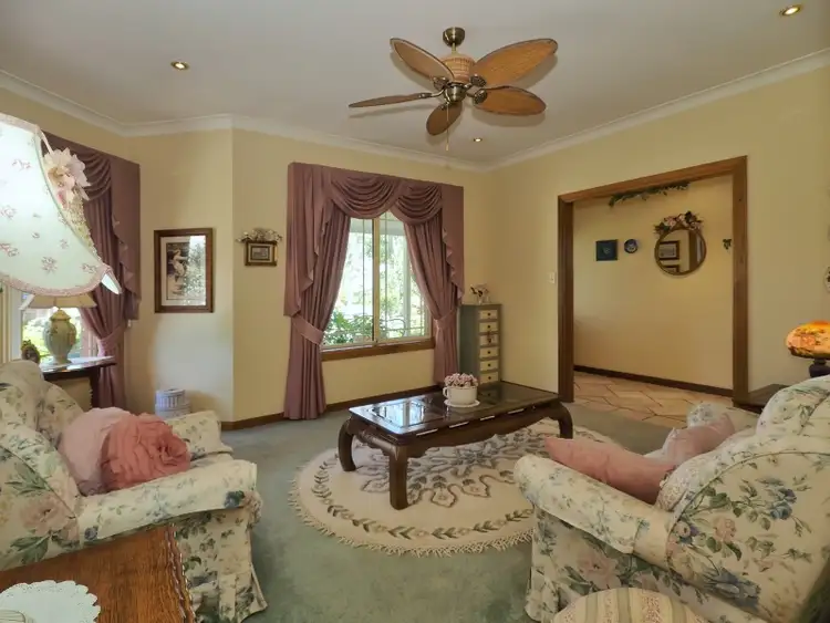 Sixth view of Homely house listing, 8 Byard Place, Hahndorf SA 5245