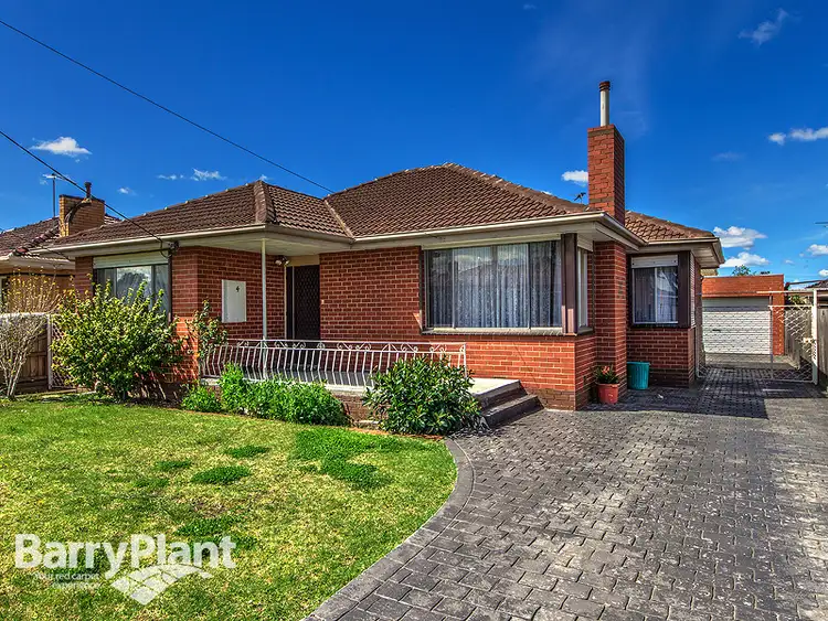 Second view of Homely house listing, 4 Blendon Avenue, St Albans VIC 3021