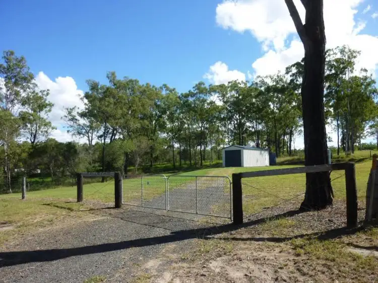 29-31 WALLACE STREET, Apple Tree Creek QLD 4660