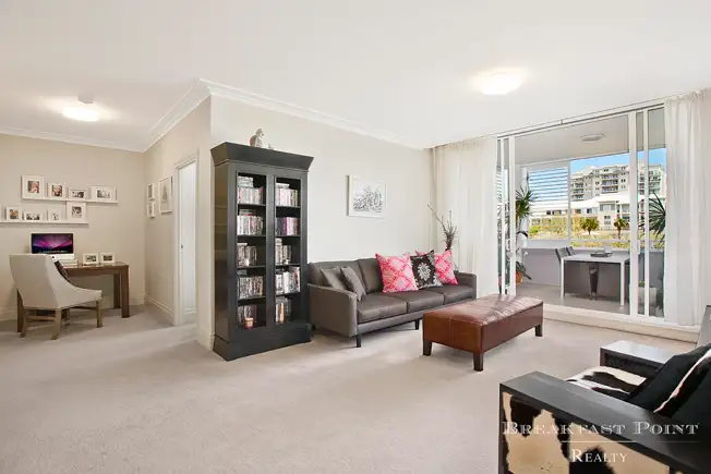 Fourth view of Homely apartment listing, 32/1 Rosewater Circuit, Breakfast Point NSW 2137