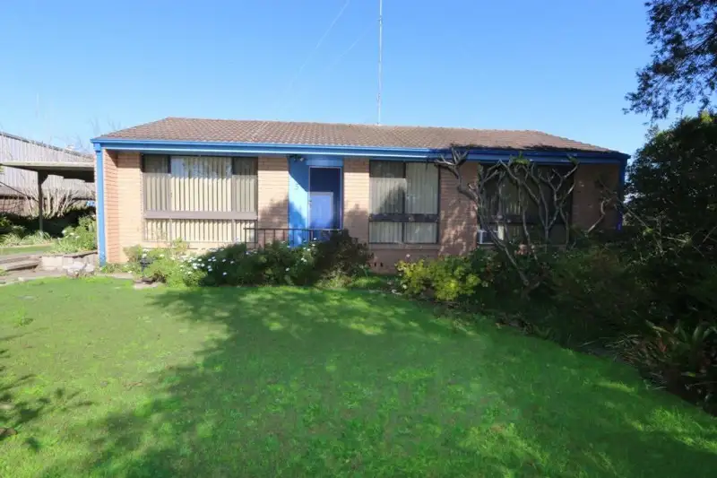 Main view of Homely house listing, 5 Verona Close, Rutherford NSW 2320