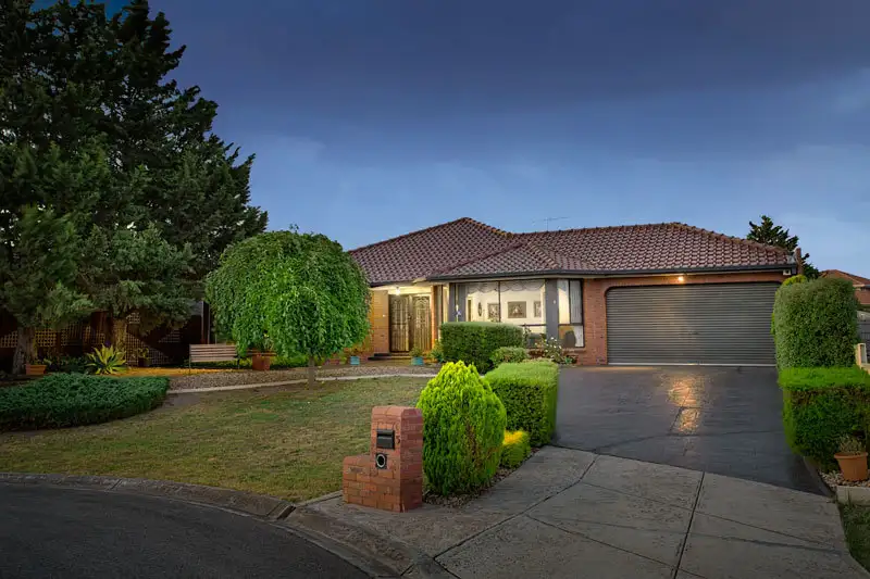 Main view of Homely house listing, 5 Friendship Court, Taylors Lakes VIC 3038