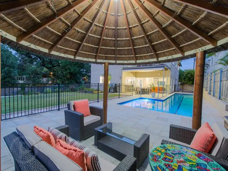 20 Cottell Street, Norman Park QLD 4170