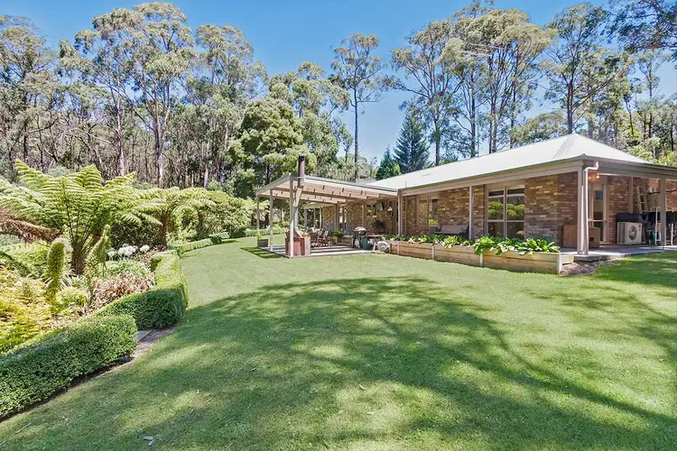 137 Wallaby Way, Kinglake West VIC 3757