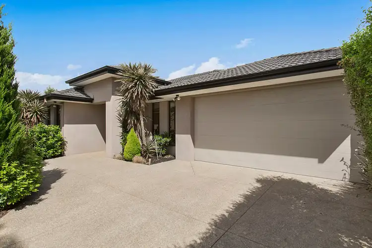 Second view of Homely house listing, 18 Cunningham Crescent, Skye VIC 3977