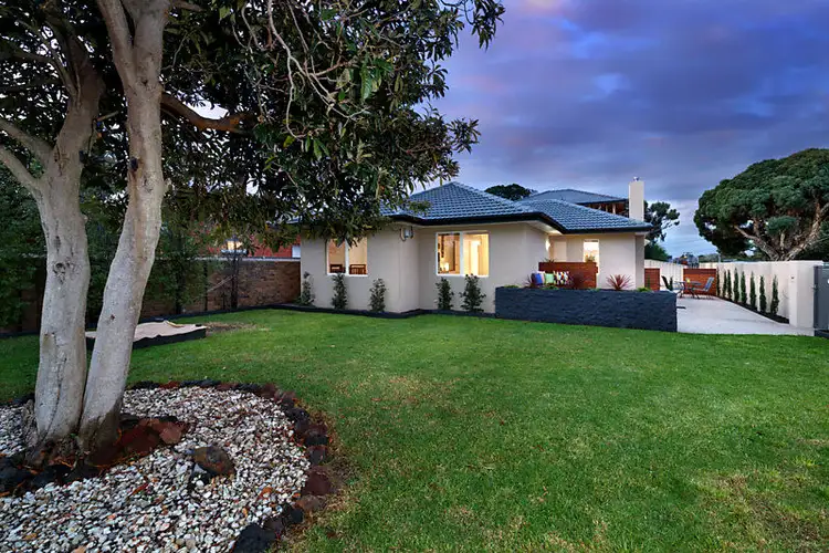 1A Jarrahdale Street, Cheltenham VIC 3192
